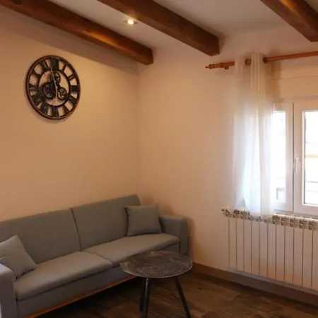 Rurales Parajes De Piedra Ibdes