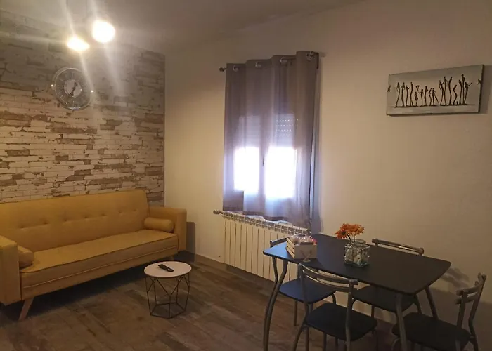 Rurales Parajes De Piedra Ibdes